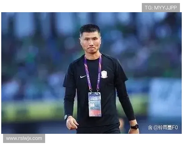 直播吧报道宋凯邵佳一亲临现场共同见证足协杯决赛精彩对决